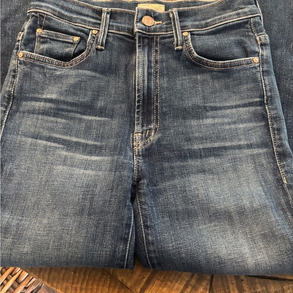 MOTHER The Insider Crop Step Fray in size 26. Great condition! - Picture 13 of 16